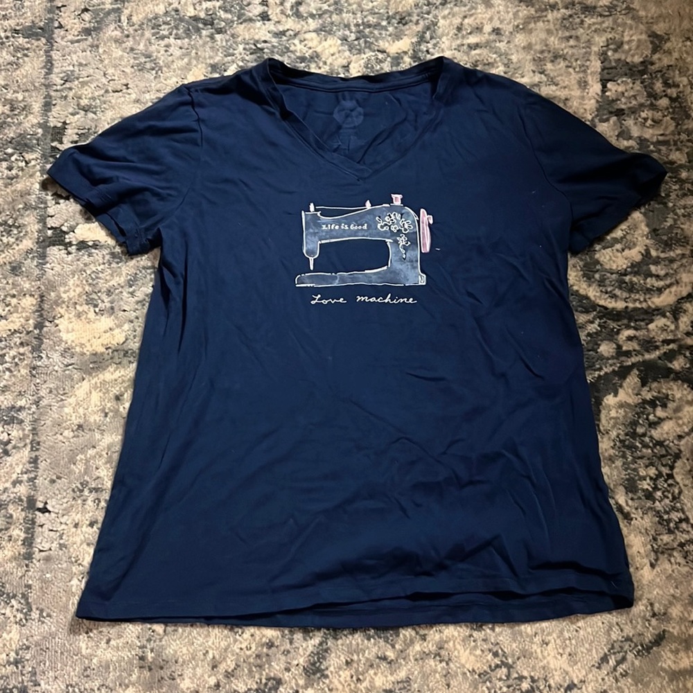 Woman’s v-neck graphic tee
